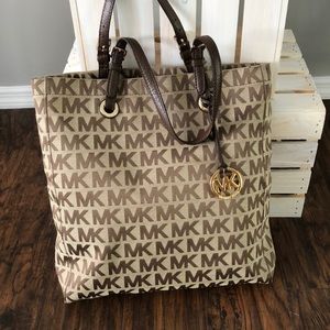 Michael Kors Tote Bag
